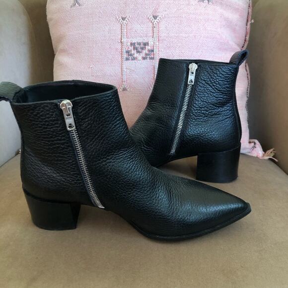 Everlane Boss Boots Black Pebbled Leather - Picture 8 of 13